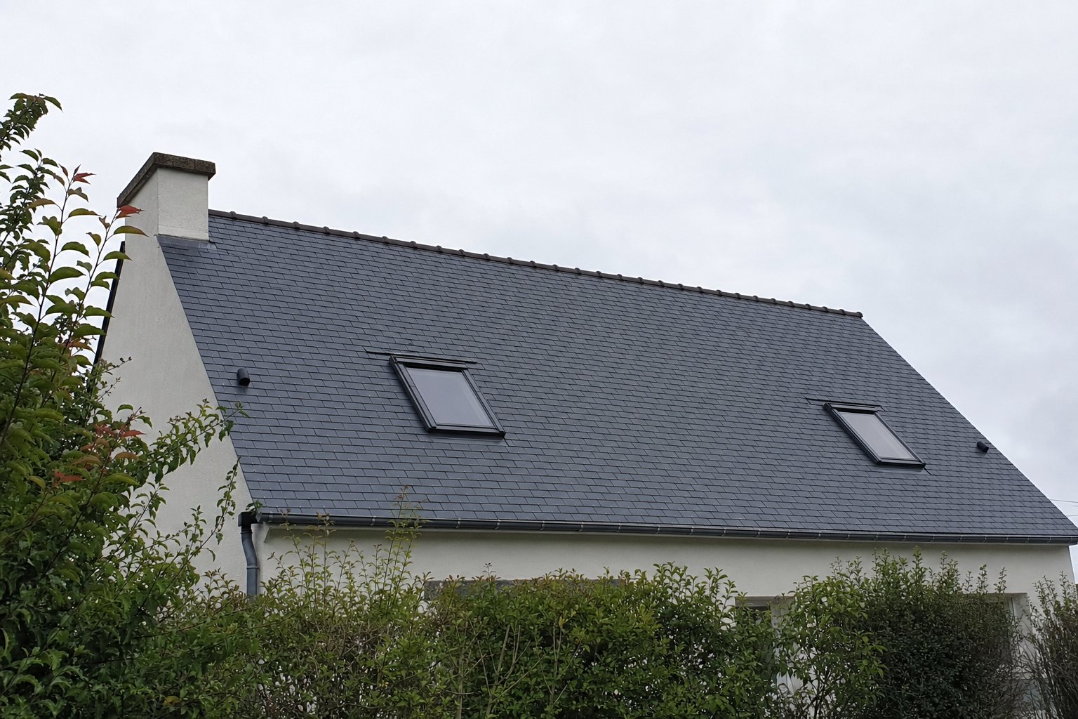 Rénovation toiture ardoise à Rennes — pose ardoise naturelle artisan couvreur MD Toiture Ille-et-Vilaine